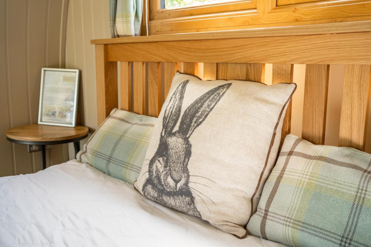 Glamping At South Lytchett Manor Ξενοδοχείο Poole Εξωτερικό φωτογραφία