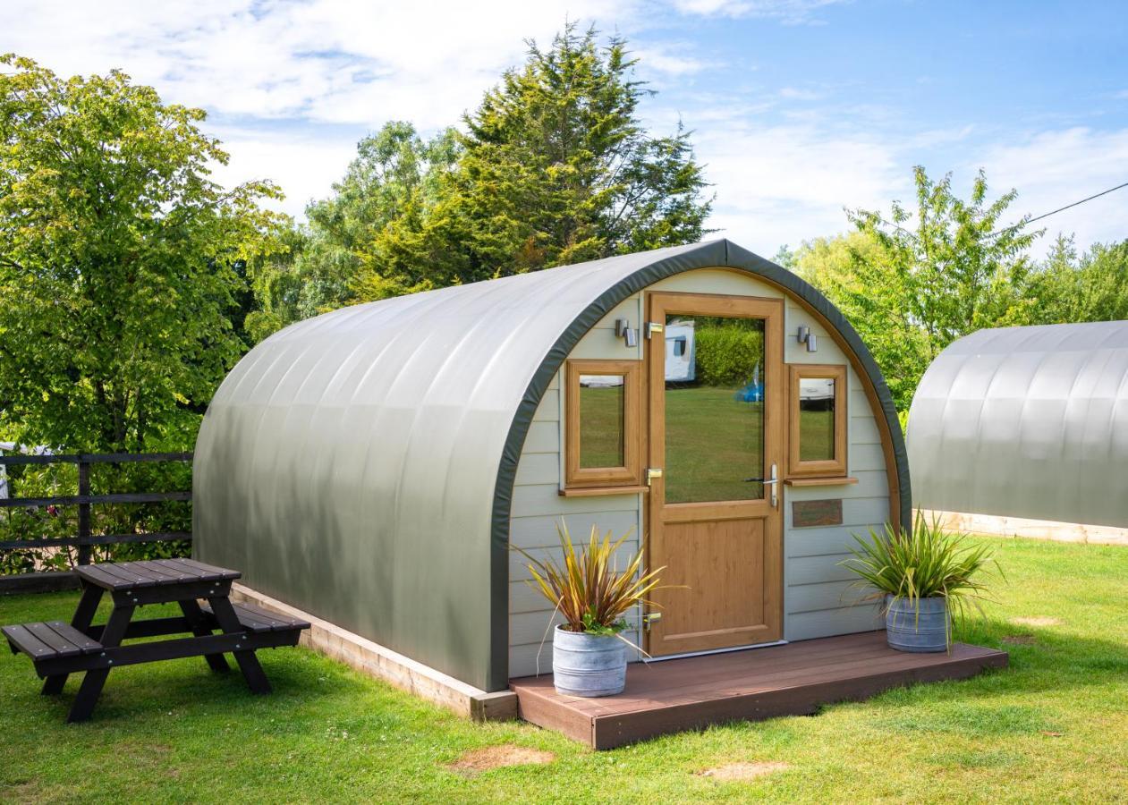 Glamping At South Lytchett Manor Ξενοδοχείο Poole Εξωτερικό φωτογραφία