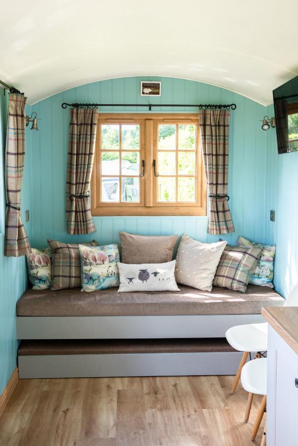 Glamping At South Lytchett Manor Ξενοδοχείο Poole Εξωτερικό φωτογραφία