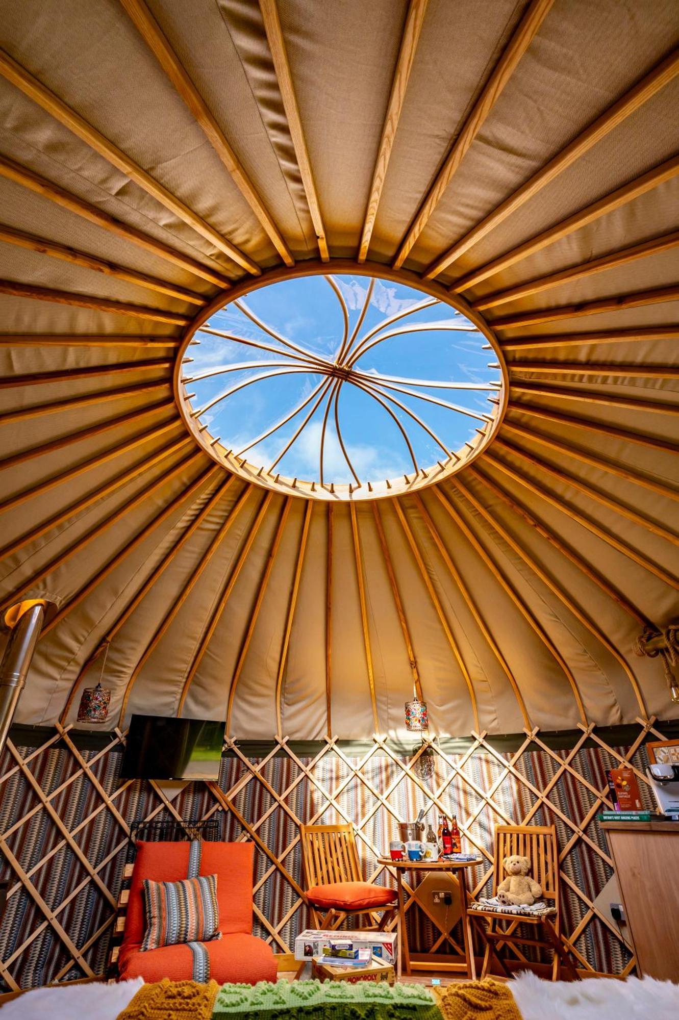 Glamping At South Lytchett Manor Ξενοδοχείο Poole Εξωτερικό φωτογραφία
