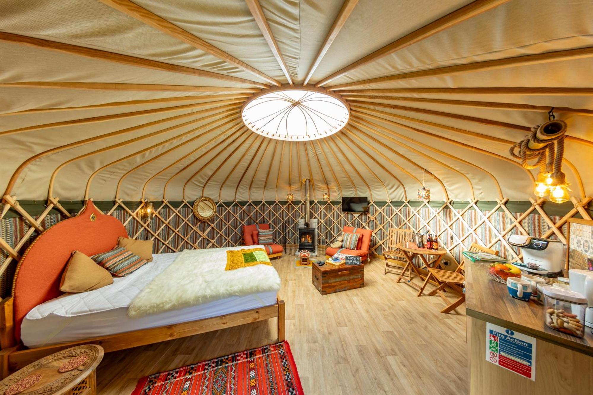 Glamping At South Lytchett Manor Ξενοδοχείο Poole Εξωτερικό φωτογραφία