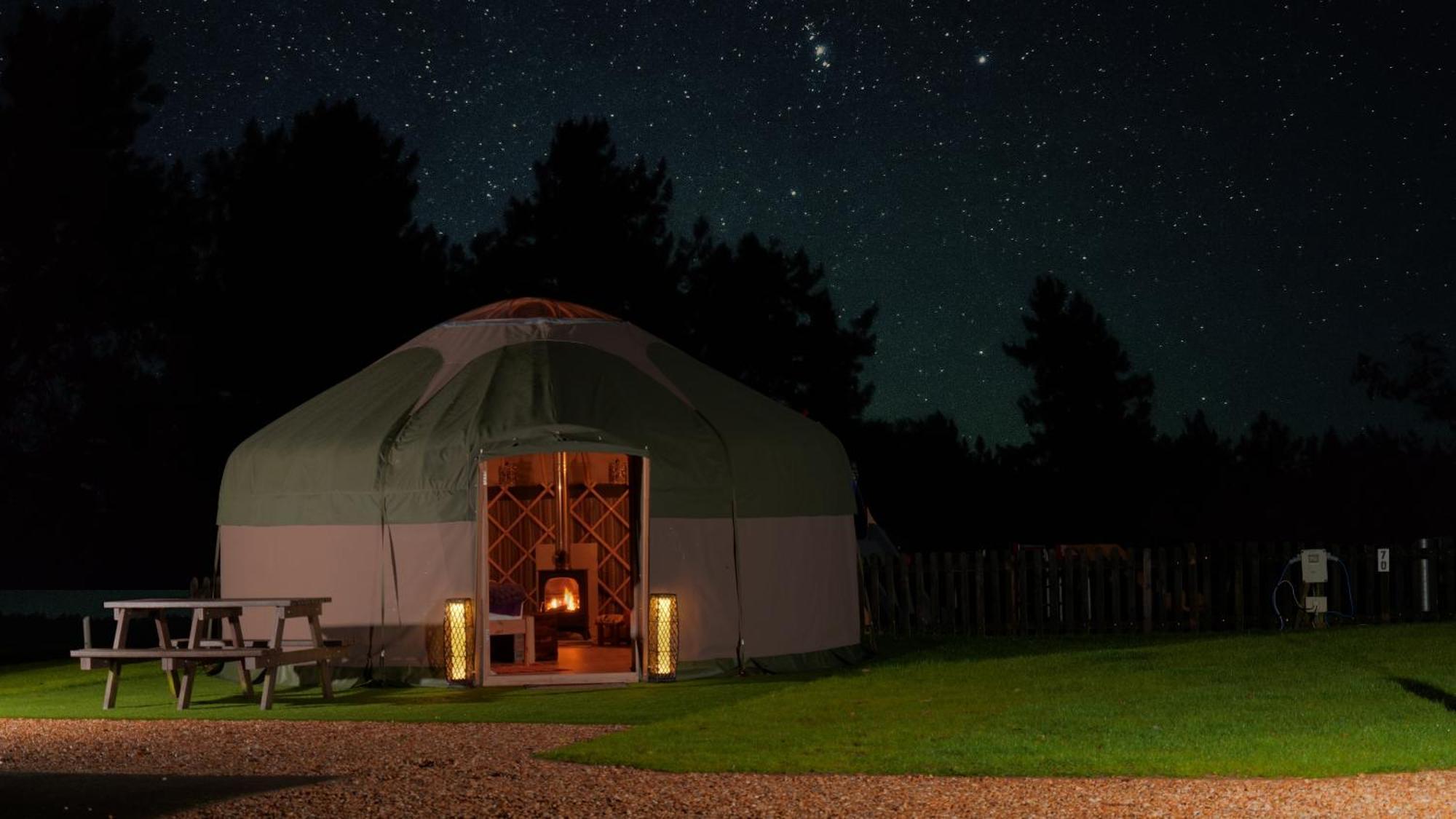 Glamping At South Lytchett Manor Ξενοδοχείο Poole Εξωτερικό φωτογραφία
