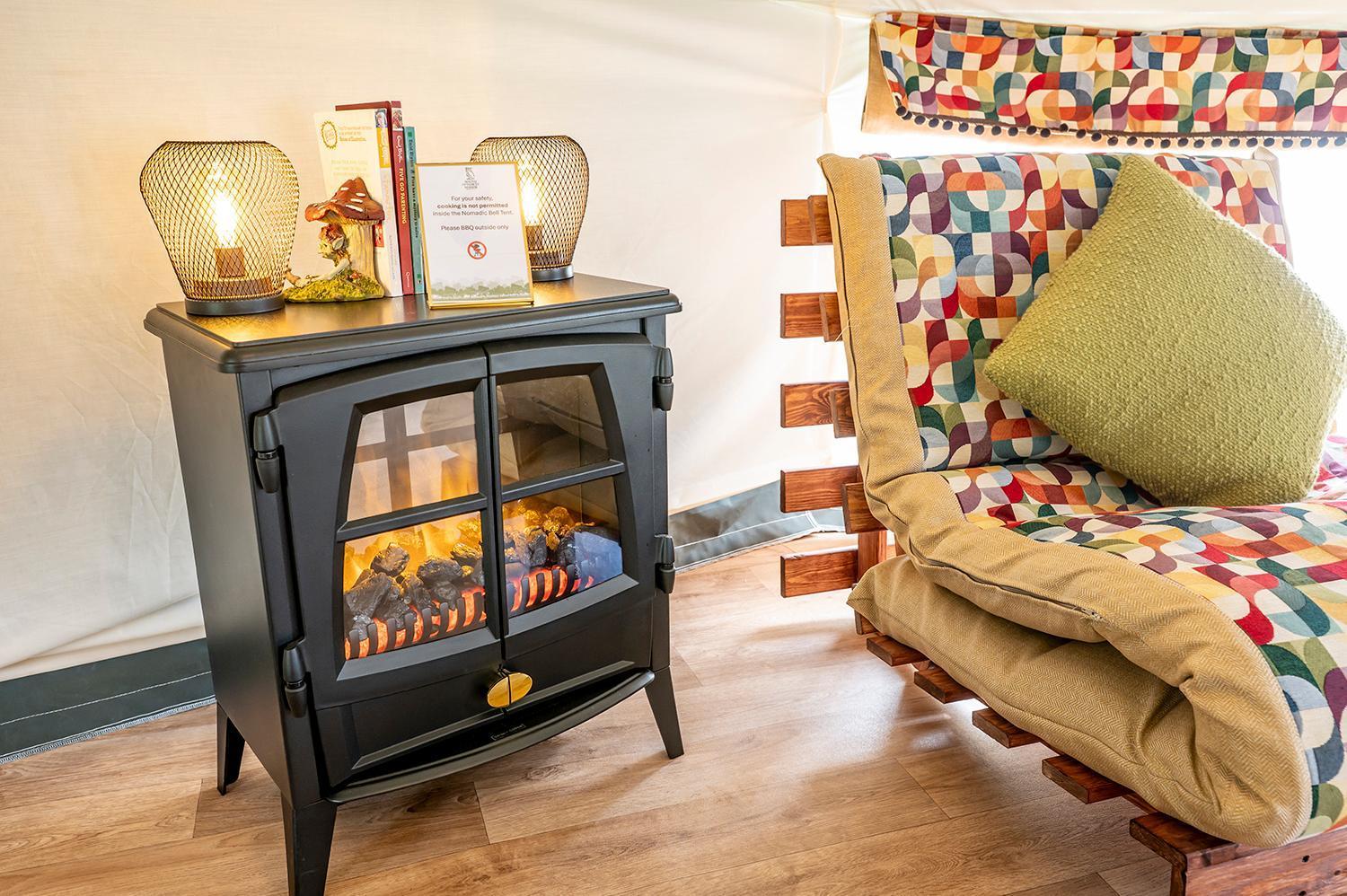 Glamping At South Lytchett Manor Ξενοδοχείο Poole Εξωτερικό φωτογραφία