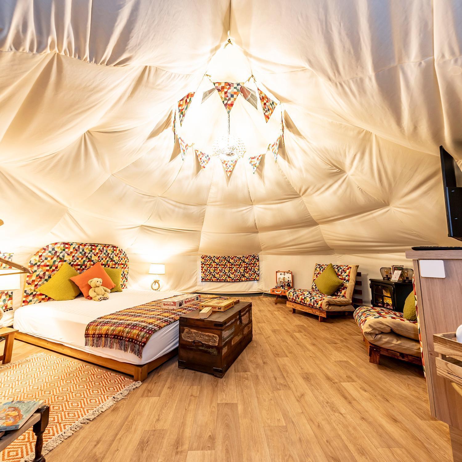 Glamping At South Lytchett Manor Ξενοδοχείο Poole Εξωτερικό φωτογραφία